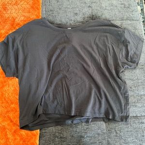 lululemon cropped tee